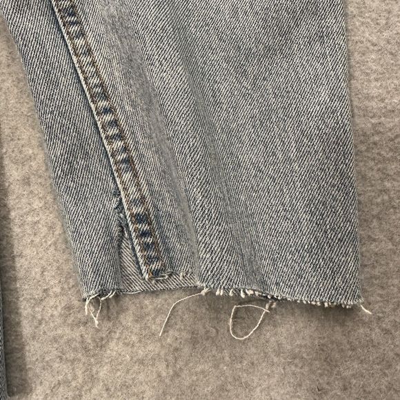 Vintage Levi's 512 Slim Fit Tapered Leg Jeans size  11 JR. L Raw Hem High Rise - Picture 10 of 16